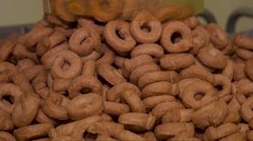 עוגיות מזרחיות של אחווה, צילום: מתוך המהדורה המרכזית,  חדשות 13